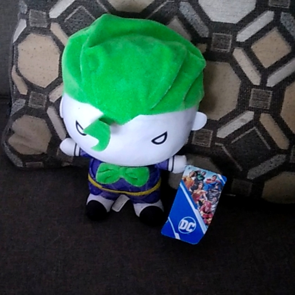 DC COMICS JOKER PLUSH TOY